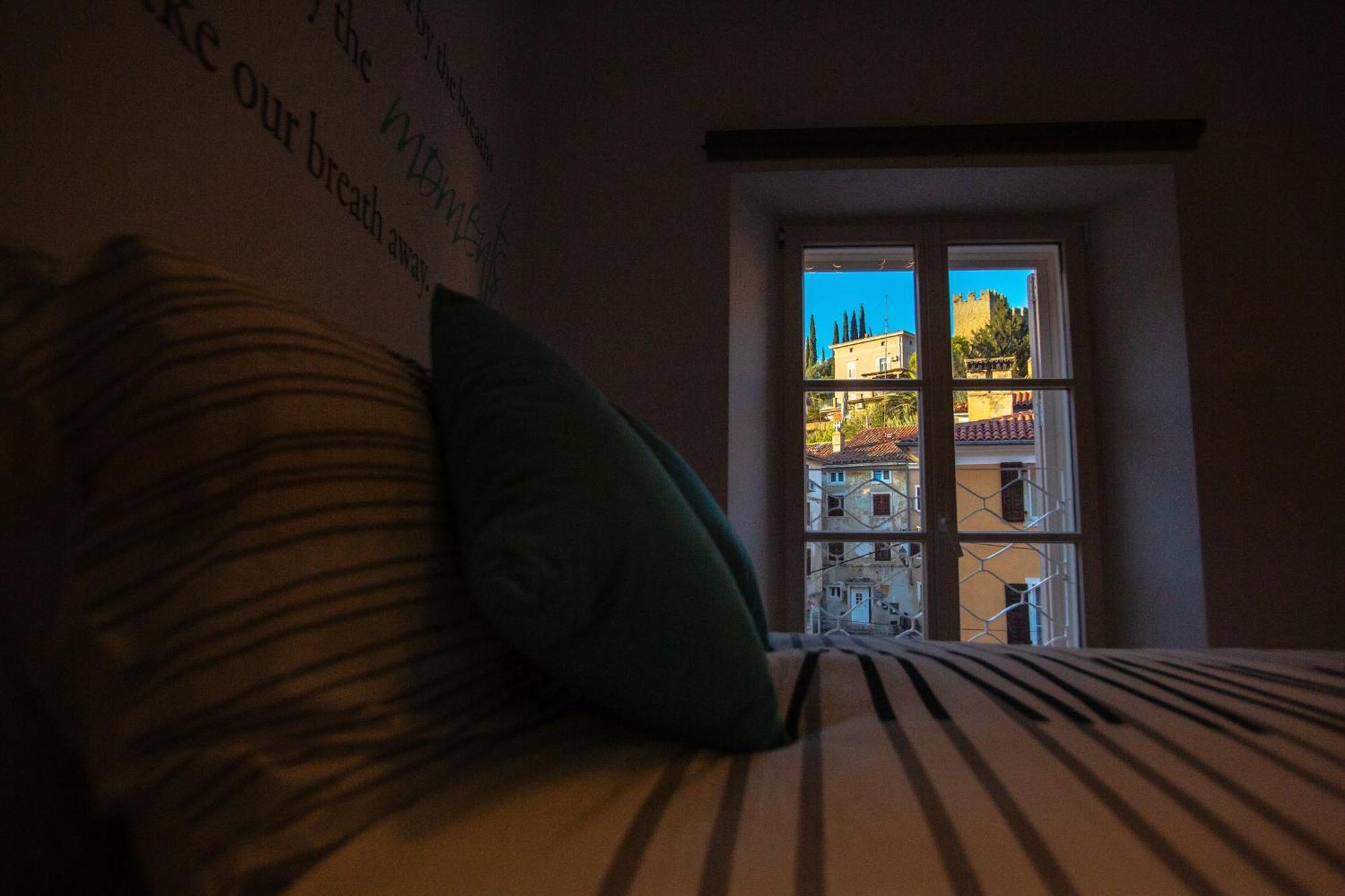 Azzurro Apartment פיראן מראה חיצוני תמונה