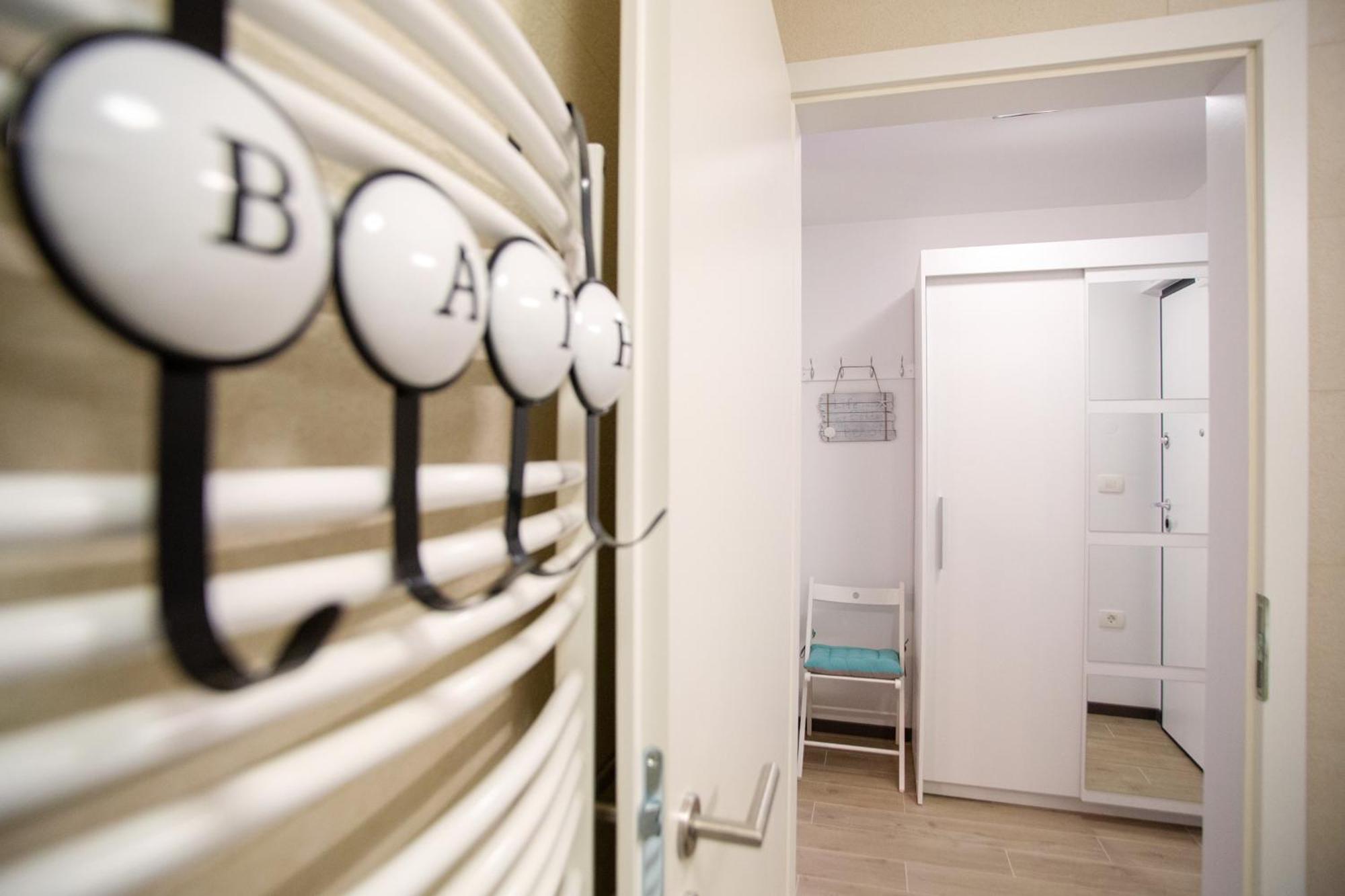Azzurro Apartment פיראן מראה חיצוני תמונה