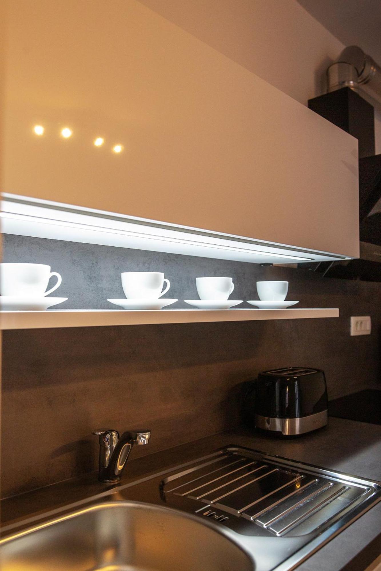 Azzurro Apartment פיראן מראה חיצוני תמונה
